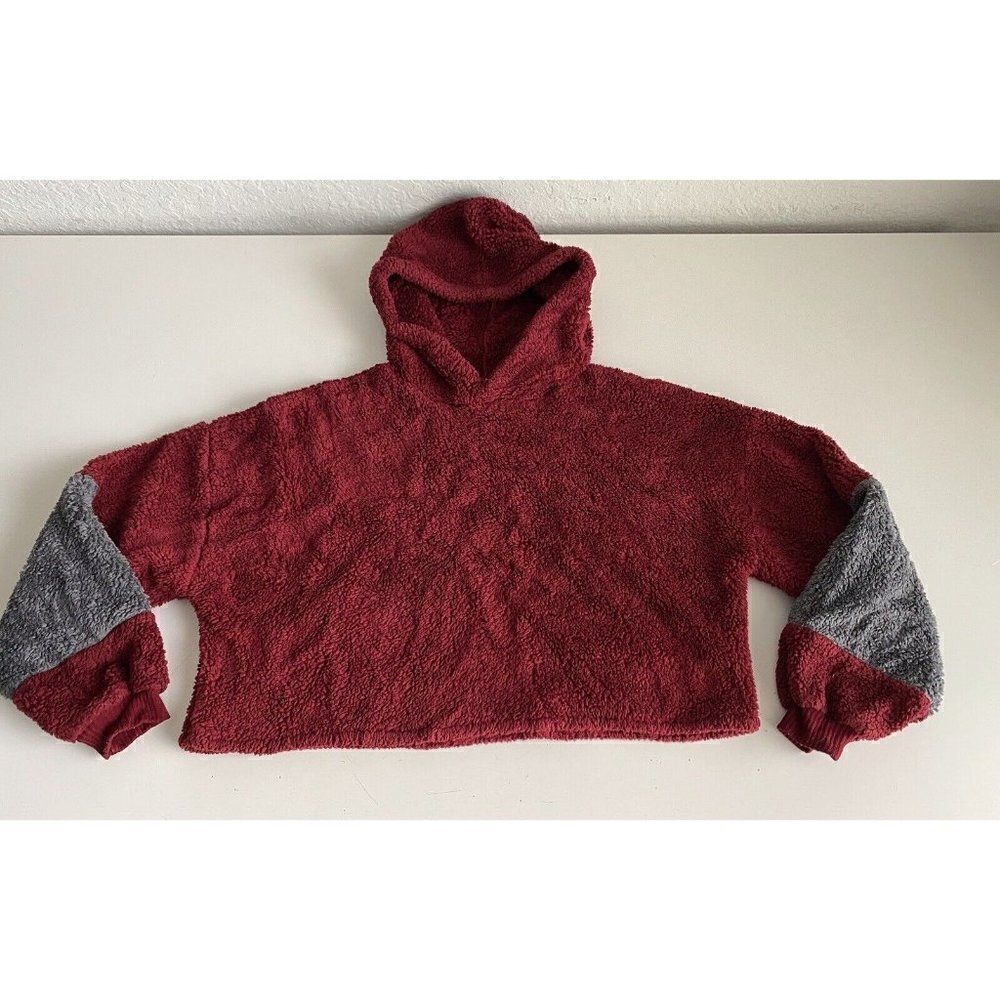 Hello Miss Papaya‎ Cropped Sherpa Hoodie Women’s Sz M Burgundy Grey Crop Top